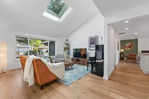 8705 SW 75th Ave, Portland, OR 97223 - Photo 9