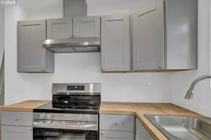 4070 Barger Dr, Eugene, OR 97402 - Photo 25