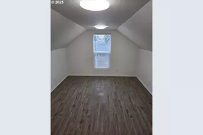 4070 Barger Dr, Eugene, OR 97402 - Photo 33