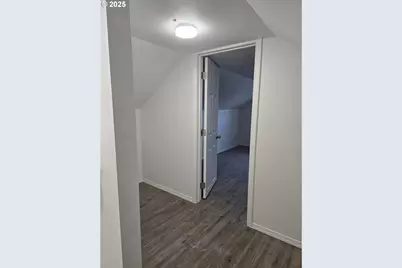 4070 Barger Dr, Eugene, OR 97402 - Photo 31