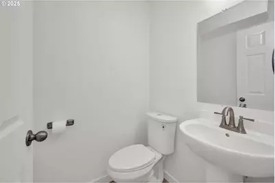 4070 Barger Dr, Eugene, OR 97402 - Photo 13