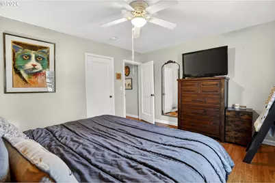 215 May St, Mount Angel, OR 97362 - Photo 23