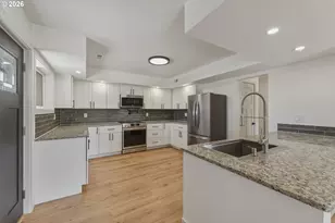 54027 Summers Ln, Milton-Freewater, OR 97862 - Photo 5