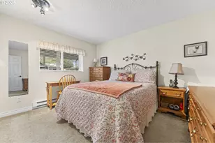 10960 SW Meadowbrook Dr, Tigard, OR 97224 - Photo 19