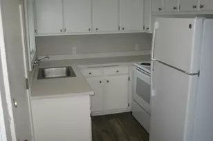 7424 NE Halsey St, Portland, OR 97213 - Photo 13