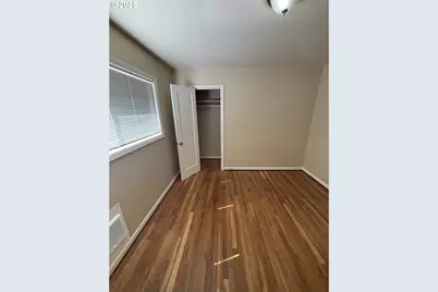 7424 NE Halsey St, Portland, OR 97213 - Photo 7
