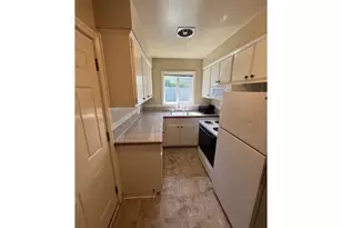 7424 NE Halsey St, Portland, OR 97213 - Photo 5