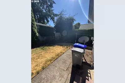 7424 NE Halsey St, Portland, OR 97213 - Photo 15