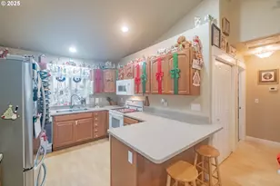 920 Filbert St, Brownsville, OR 97327 - Photo 11