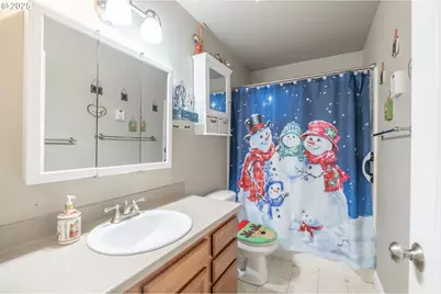 920 Filbert St, Brownsville, OR 97327 - Photo 21