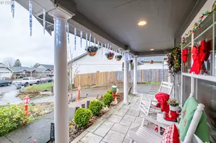 920 Filbert St, Brownsville, OR 97327 - Photo 5