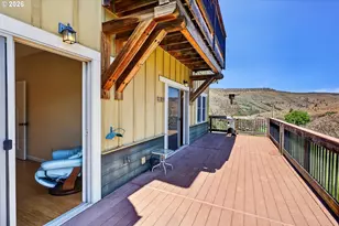 499 1st St, Maupin, OR 97037 - Photo 25