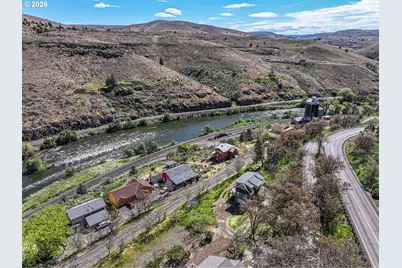 499 1st St, Maupin, OR 97037 - Photo 31