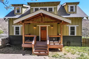 499 1st St, Maupin, OR 97037 - Photo 3