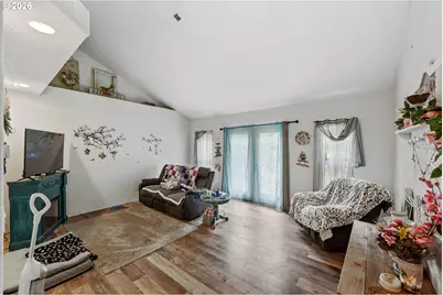 93751 Coos Sumner Ln, Coos Bay, OR 97420 - Photo 13