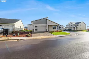 435 S Elm St, Yamhill, OR 97148 - Photo 3