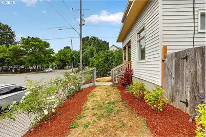 4836 N Albina Ave, Portland, OR 97217 - Photo 35
