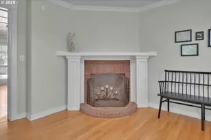 27730 Erickson Rd, Eugene, OR 97402 - Photo 11