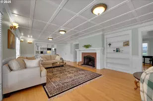 27730 Erickson Rd, Eugene, OR 97402 - Photo 9