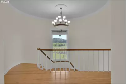 27730 Erickson Rd, Eugene, OR 97402 - Photo 29