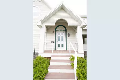 1002 3rd St, La Grande, OR 97850 - Photo 5