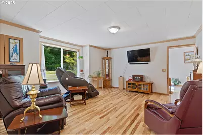 935 NE Highway 20, Toledo, OR 97391 - Photo 3