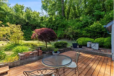 935 NE Highway 20, Toledo, OR 97391 - Photo 35