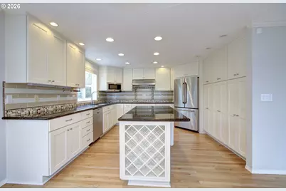 17501 NE 72nd St, Vancouver, WA 98682 - Photo 11