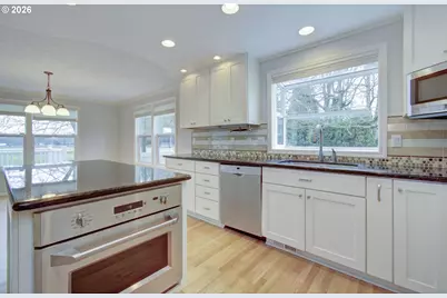 17501 NE 72nd St, Vancouver, WA 98682 - Photo 13