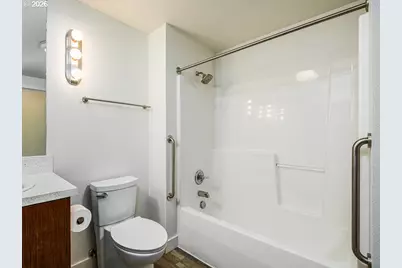 3970 N Interstate Ave #208, Portland, OR 97227 - Photo 13