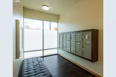 3970 N Interstate Ave #208, Portland, OR 97227 - Photo 17