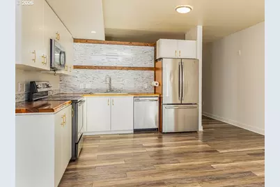 3970 N Interstate Ave #208, Portland, OR 97227 - Photo 9