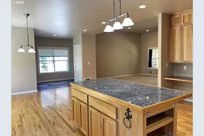 87989 Kelsie Way, Florence, OR 97439 - Photo 17