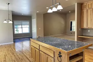 87989 Kelsie Way, Florence, OR 97439 - Photo 17