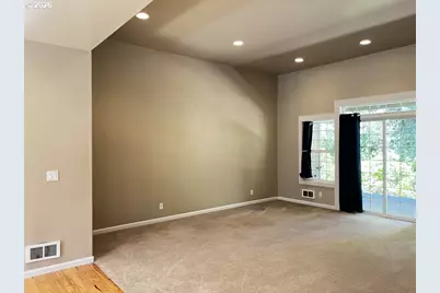 87989 Kelsie Way, Florence, OR 97439 - Photo 9