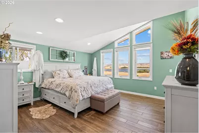 71049 Arabian Dr, Pendleton, OR 97801 - Photo 5