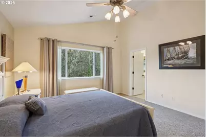 1288 NE Margeaux Pl, Hillsboro, OR 97124 - Photo 15