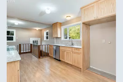 21075 S Highway 99E, Oregon City, OR 97045 - Photo 7