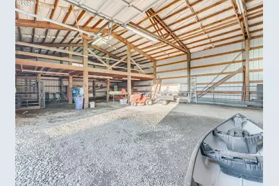 21075 S Highway 99E, Oregon City, OR 97045 - Photo 43