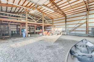 21075 S Hwy 99 E, Oregon City, OR 97045 - Photo 43