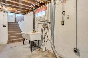 21075 S Hwy 99 E, Oregon City, OR 97045 - Photo 37