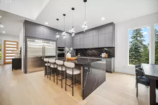 10707 SE 13th Cir, Vancouver, WA 98664 - Photo 11