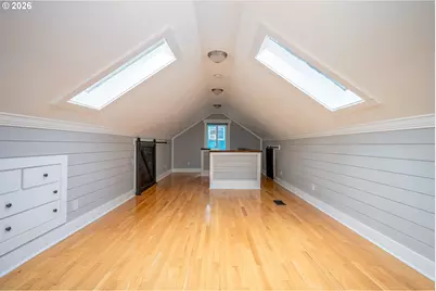 4207 NE 77th Ave, Portland, OR 97218 - Photo 13