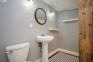 4207 NE 77th Ave, Portland, OR 97218 - Photo 17
