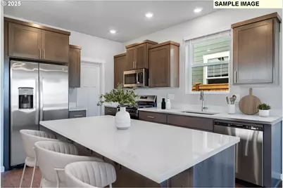 8473 SE Apricot Ln, Hillsboro, OR 97123 - Photo 3