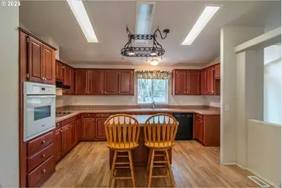 115 Samantha Way, Canyonville, OR 97417 - Photo 15