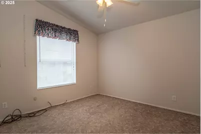 115 Samantha Way, Canyonville, OR 97417 - Photo 33