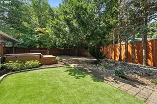 1371 NE Barnes Ct, Gresham, OR 97030 - Photo 41