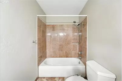 1371 NE Barnes Ct, Gresham, OR 97030 - Photo 31