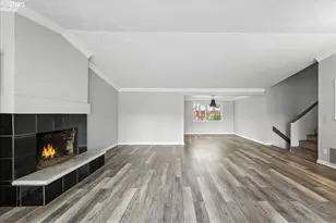 1371 NE Barnes Ct, Gresham, OR 97030 - Photo 7